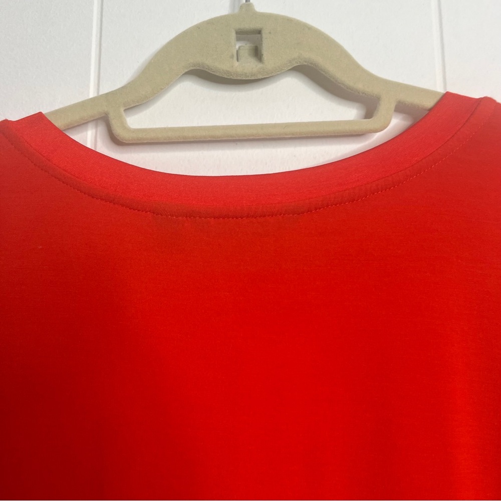 H by Halston Vibrant Tomato Red V-Neck Tee Stretch Boxy Loose Women's 1X - Picture 5 of 7